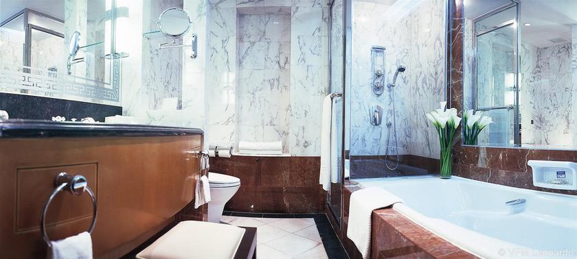 Imagen de la habitación del Hotel Furama Dalian. Foto 3