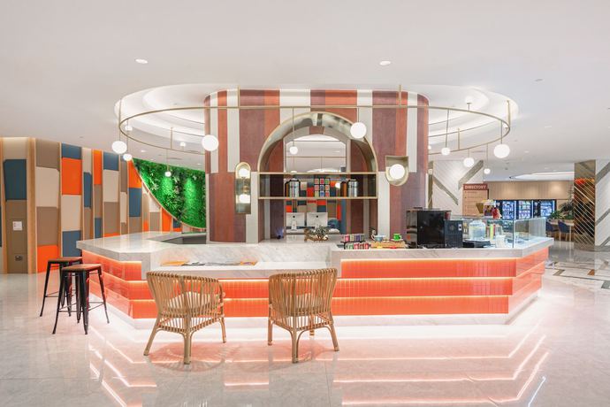 Imagen de los interiores del Hotel Furama Riverfront. Foto 10