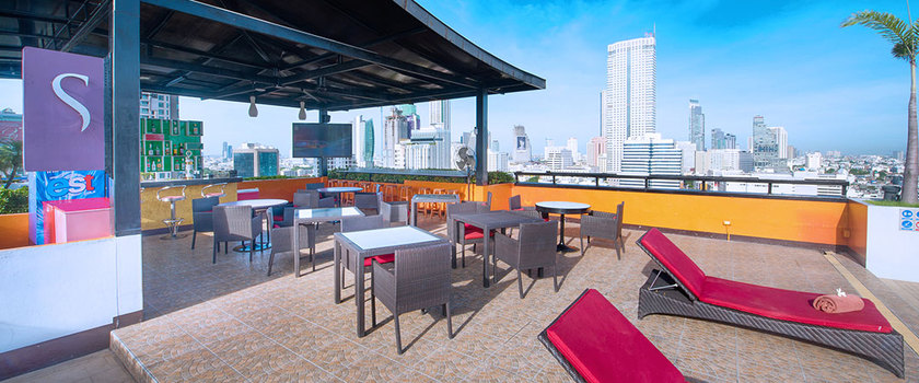 Imagen del bar/restaurante del Hotel Furama Silom Bangkok. Foto 3