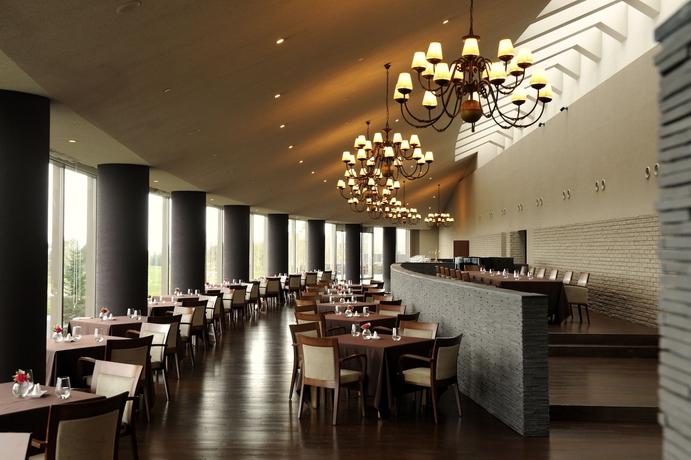 Imagen del bar/restaurante del Hotel Furano Resort Orika. Foto 4