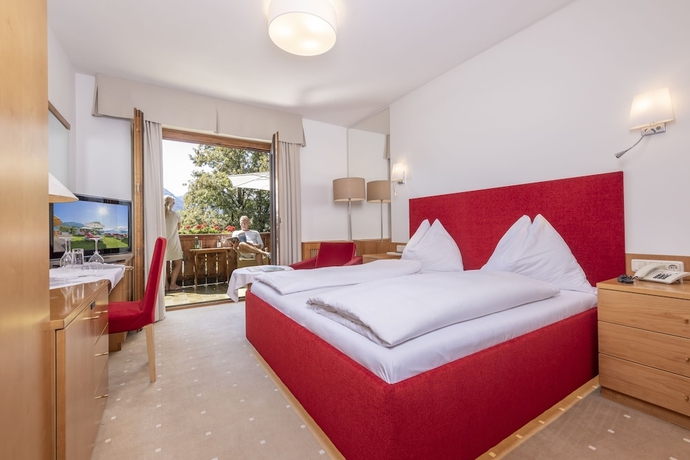 Imagen de la habitación del Hotel Furian. Foto 6