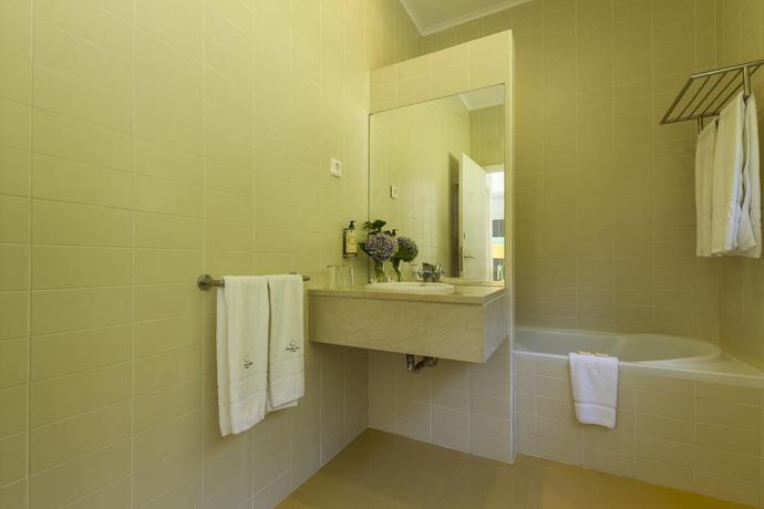 Imagen de la habitación del Hotel Furnas Lake Forest Living. Foto 5