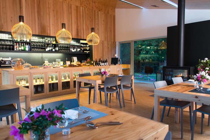 Imagen del bar/restaurante del Hotel Furnas Lake Forest Living. Foto 2