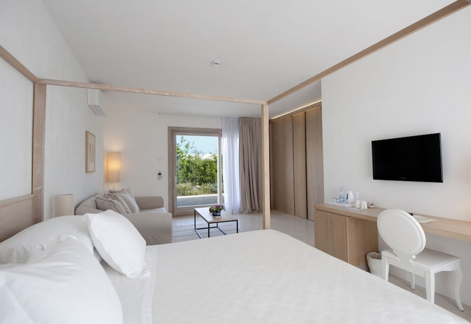 Imagen de la habitación del Hotel Furnirussi Tenuta. Foto 4