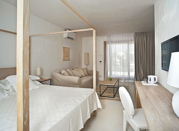 Imagen de la habitación del Hotel Furnirussi Tenuta. Foto 8