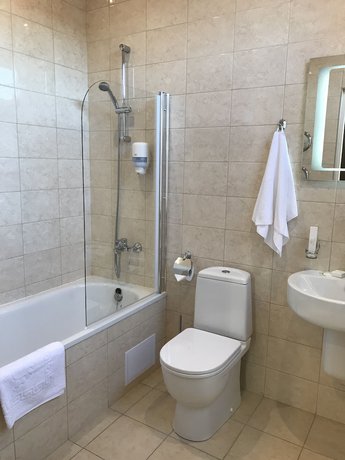 Imagen de la habitación del Hotel Furor. Foto 11