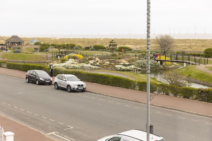 Imagen de los exteriores del Hotel Furzedown. Foto 20