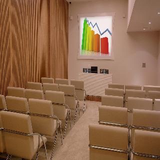 Imagen general del Hotel Fusion Hplus Express. Foto 59