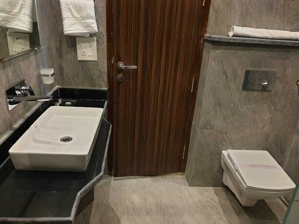 Imagen de la habitación del Hotel Fusion Lansdowne. Foto 20