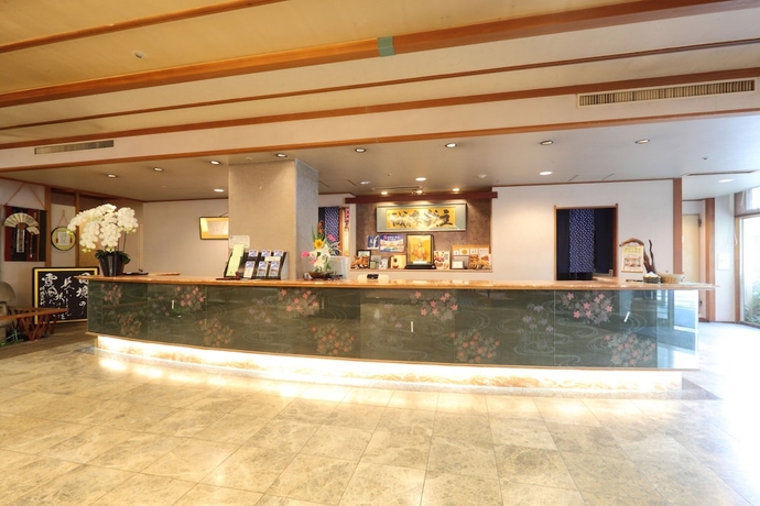 Imagen de los interiores del Hotel Futaba. Foto 17