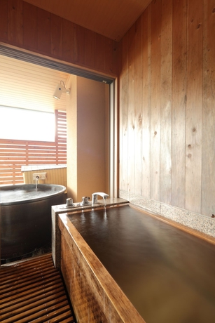 Imagen de la habitación del Hotel Futaba. Foto 13