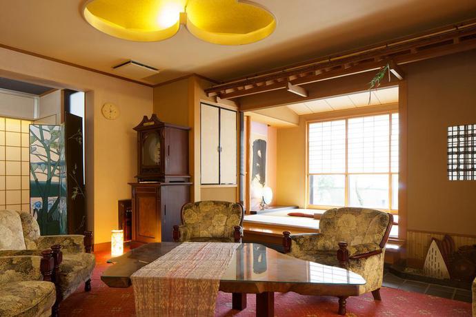 Imagen general del Hotel Futabaso. Foto 9