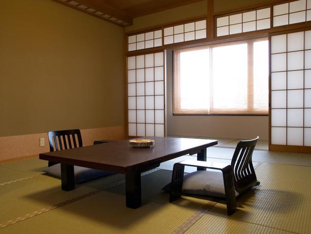 Imagen general del Hotel Futabaso. Foto 14