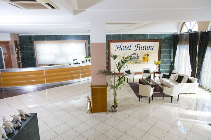 Imagen de los interiores del Hotel Futura Centro Congressi. Foto 15