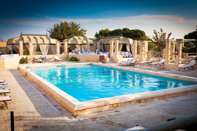 Imagen de la piscina del Hotel Futura Club Le Cale d'Otranto. Foto 12