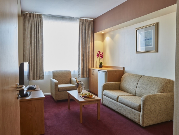 Imagen de la habitación del Hotel Future Inns Cardiff Bay. Foto 8