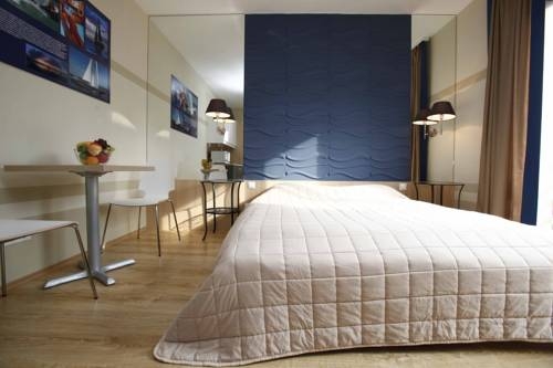 Imagen general del Hotel F&uuml;rjes Villa. Foto 7