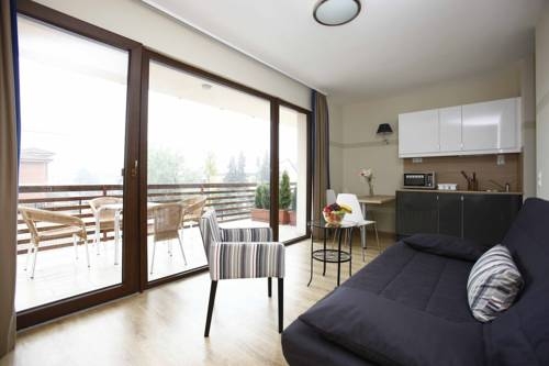 Imagen general del Hotel F&uuml;rjes Villa. Foto 15