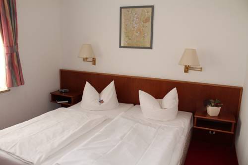 Imagen de la habitación del Hotel F&uuml;rsteneck. Foto 13