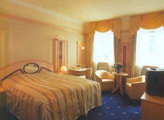 Imagen de la habitación del Hotel F&uuml;rstenhof Bad Bertrich. Foto 3