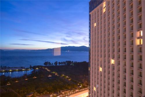Imagen general del Hotel Fuxian Lake Junlin Holiday. Foto 4