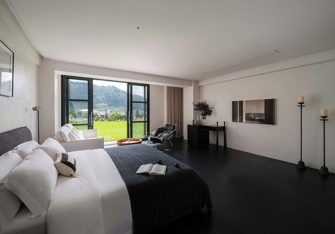 Imagen de la habitación del Hotel Fuxian Lake Su Qing Qingzhou Cliff. Foto 8