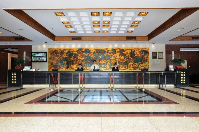 Imagen de los interiores del Hotel Fuzhou Meilun. Foto 18