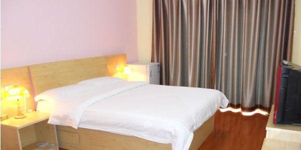 Imagen de la habitación del Hotel Fx Inn Xisanqi Beijing. Foto 2