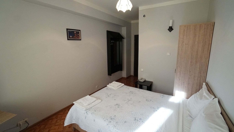 Imagen de la habitación del Hotel G. Bakuri. Foto 8