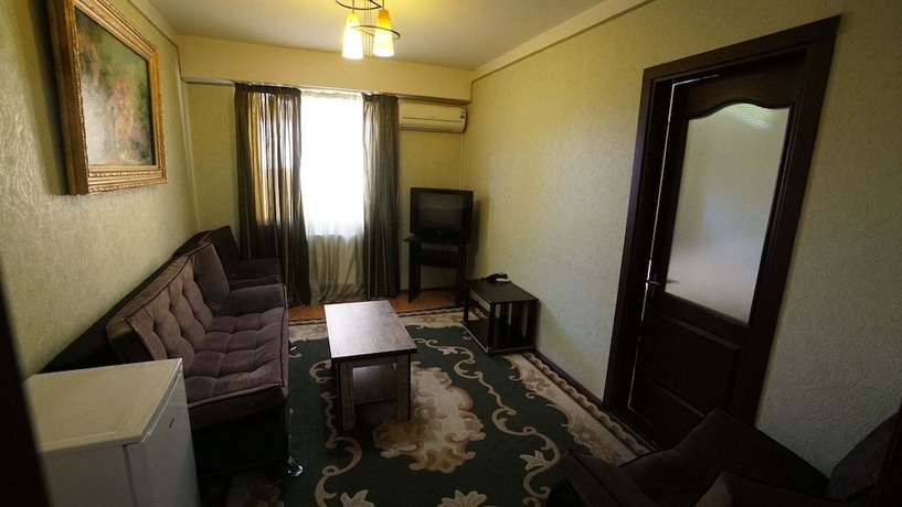 Imagen de la habitación del Hotel G. Bakuri. Foto 12