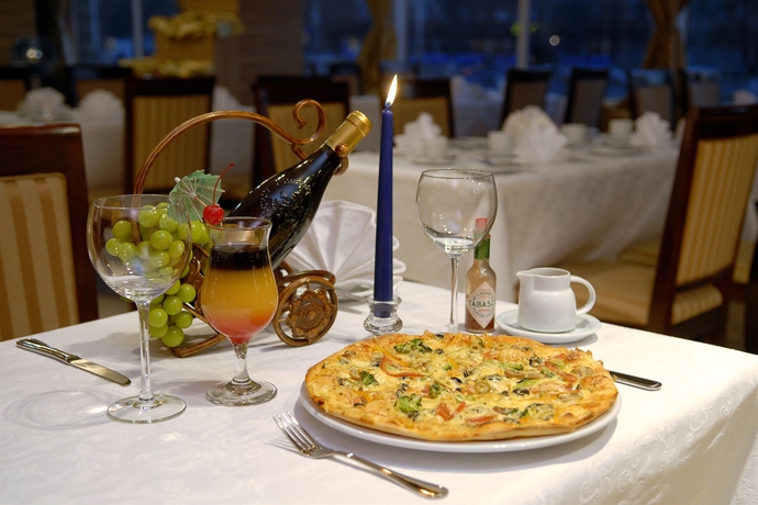 Imagen del bar/restaurante del Hotel G Empire. Foto 2