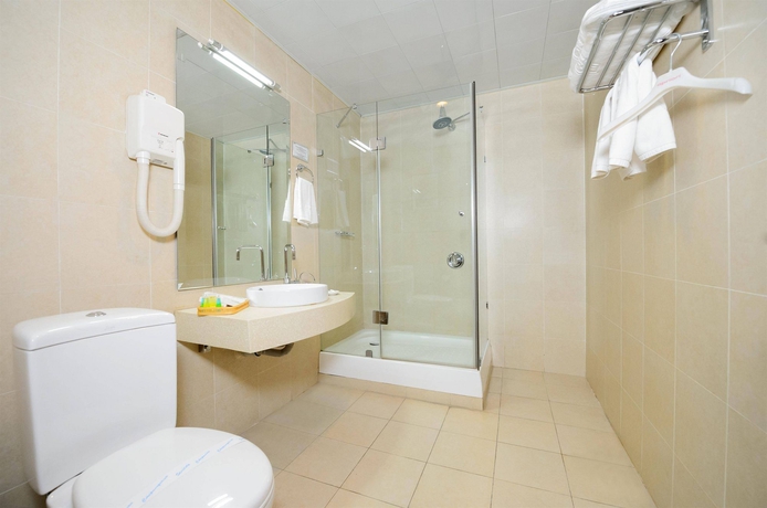 Imagen de la habitación del Hotel G Empire. Foto 11