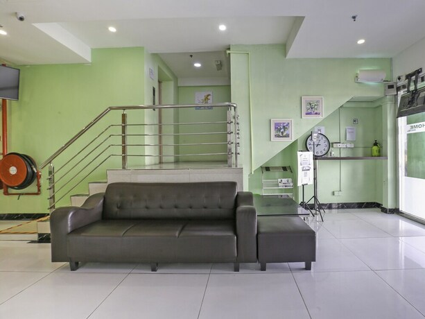 Imagen de los interiores del Hotel G Home Hotel. Foto 20