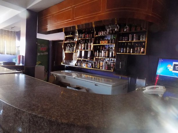 Imagen del bar/restaurante del Hotel G One. Foto 4
