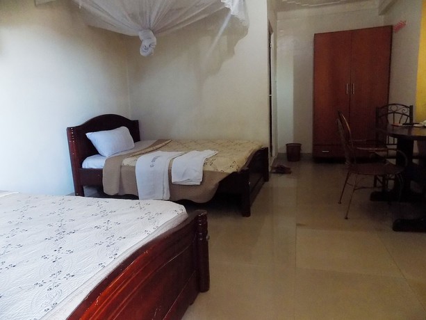 Imagen de la habitación del Hotel G One. Foto 15