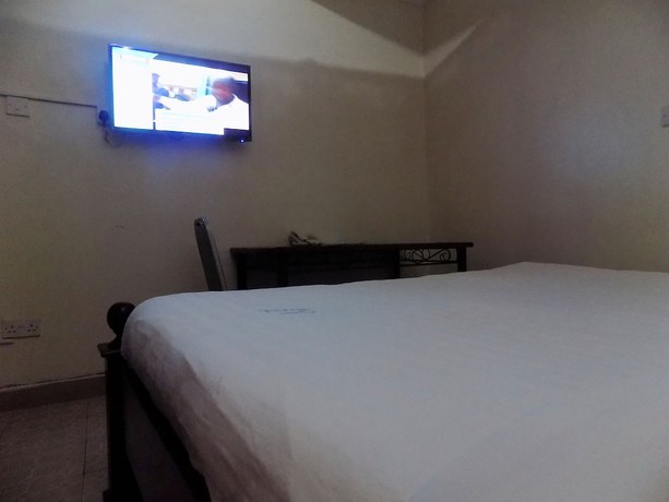 Imagen de la habitación del Hotel G One. Foto 18