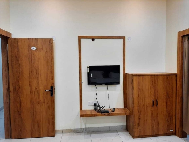 Imagen de la habitación del Hotel G R Inn near Temple and Rail Station. Foto 8