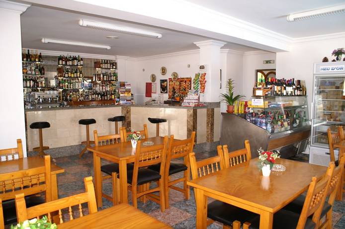 Imagen del bar/restaurante del Hotel G Rentals Apartamentos Bella Maria. Foto 4