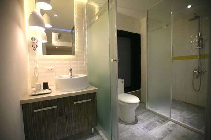 Imagen de la habitación del Hotel G11. Foto 18