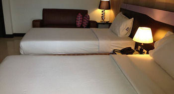 Imagen de la habitación del Hotel G2 Group, HAT YAI. Foto 14