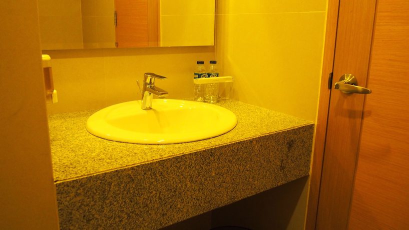 Imagen de la habitación del Hotel G7, Yakarta Barat. Foto 7