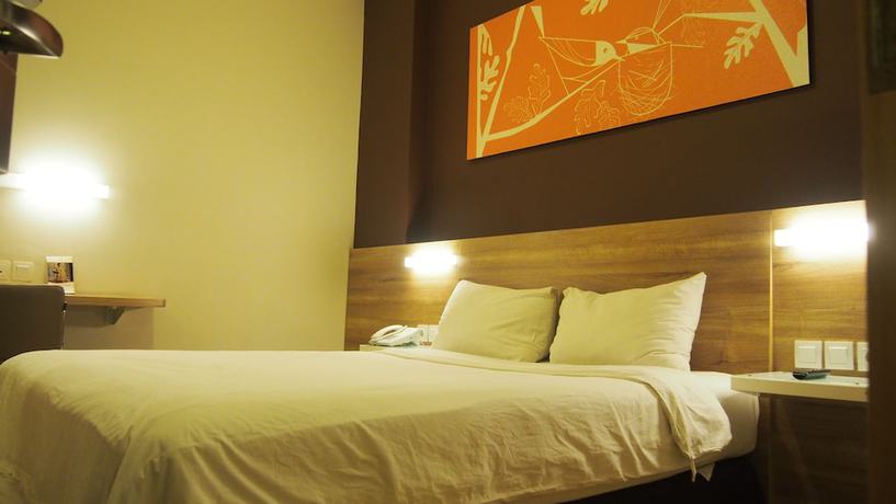 Imagen de la habitación del Hotel G7, Yakarta Barat. Foto 16