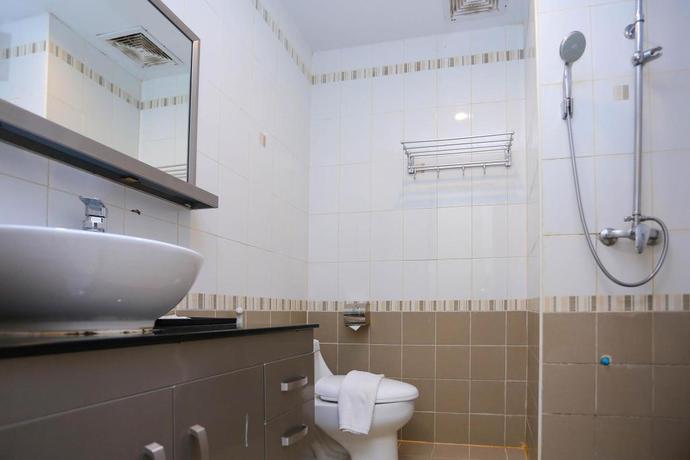 Imagen de la habitación del Hotel G9. Foto 11