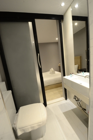 Imagen de la habitación del Hotel GAAM. Foto 5