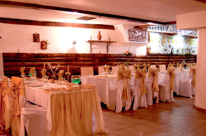 Imagen del bar/restaurante del Hotel GALMONDO. Foto 2