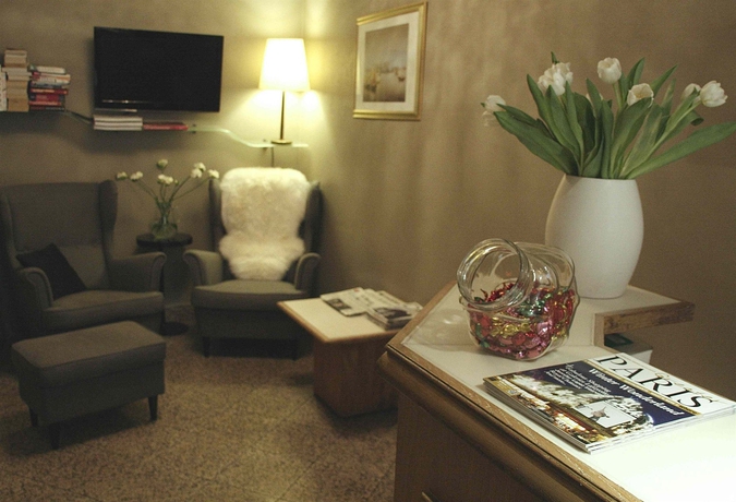 Imagen de los interiores del Hotel GARDEN OPERA. Foto 4