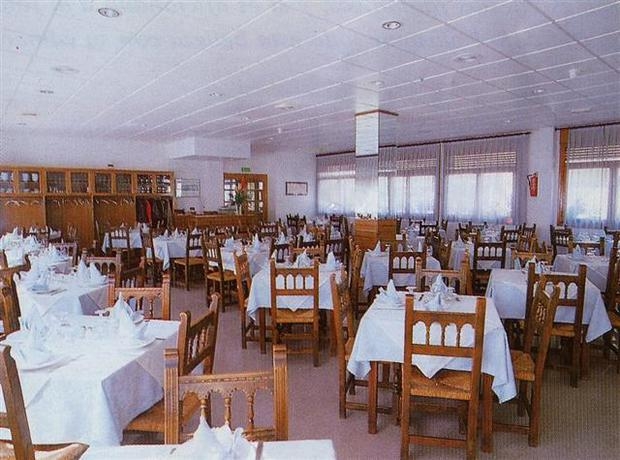 Imagen del bar/restaurante del Hotel GARONA, Bossost. Foto 3