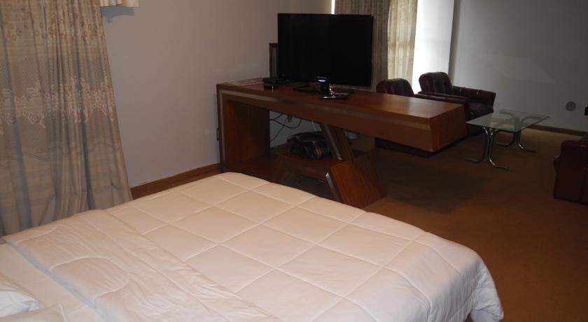 Imagen de la habitación del Hotel GARVEY PARK. Foto 3