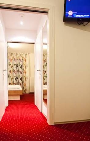 Imagen general del Hotel G&Auml;STEHAUS STEGER. Foto 11