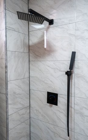 Imagen de la habitación del Hotel G.C Royal. Foto 8